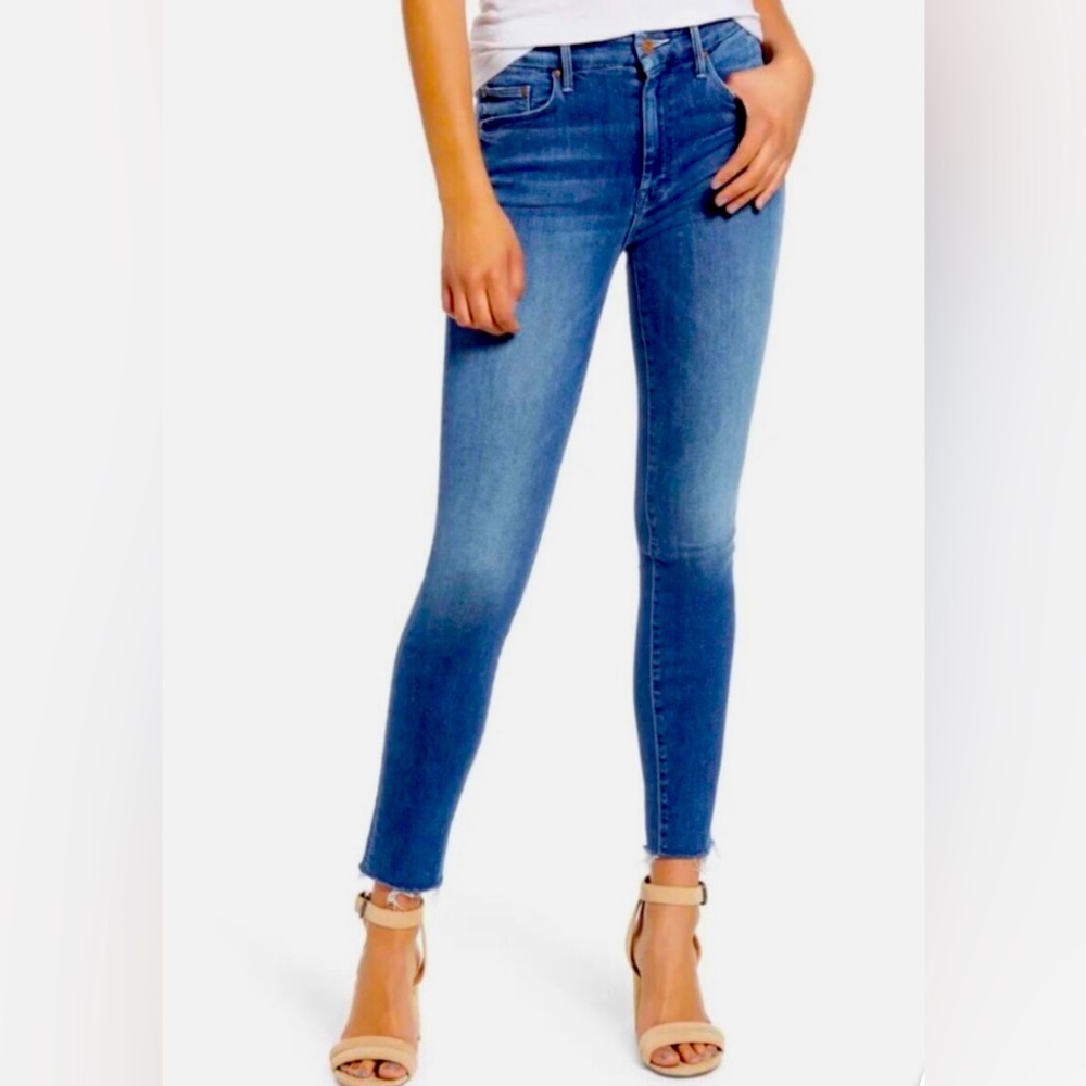 Mother Looker Ankle Fray Devil Jeans in a Blue Suit, Size 27. Used. Smoke Free